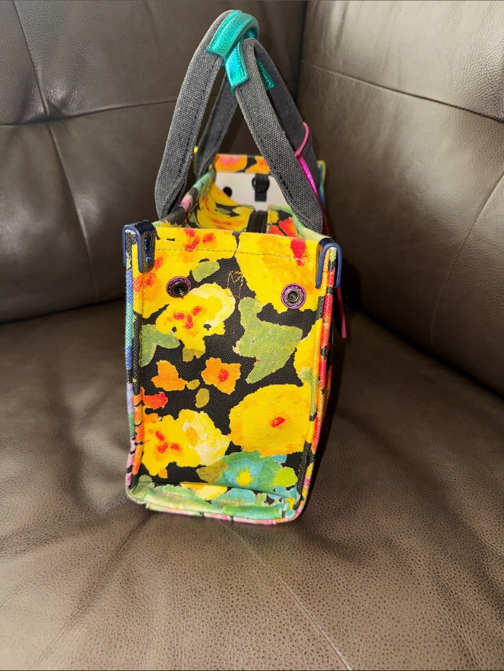 Small Southbank Floral Canvas Tote
Kurt Geiger London - Picture 3 of 9